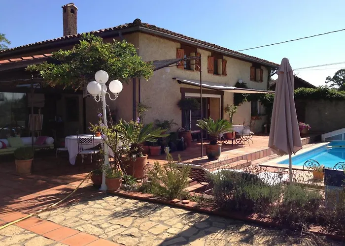 Annie Hotes Bed & Breakfast Cassagnabère-Tournas