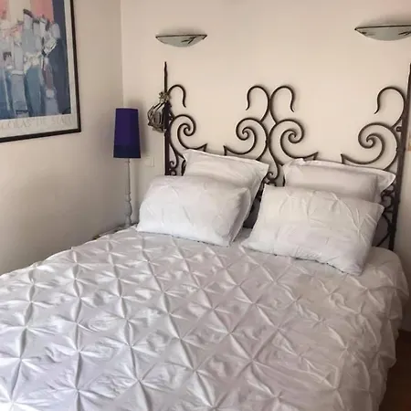 Annie Hotes Panzió *