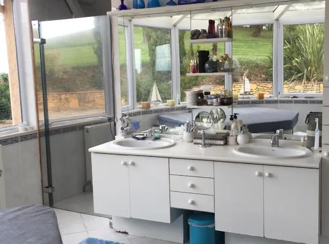 Annie Hôtes Couette-café *